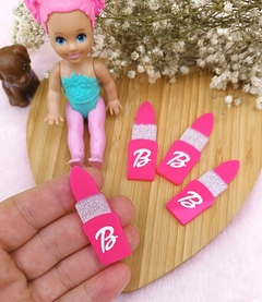 Batom Barbie