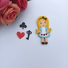 ELEMENTOS ALICE NO PAÍS DAS MARAVILHAS