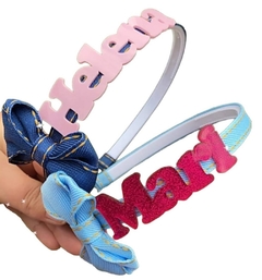 Nome Curvado para Tiaras na internet
