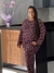 PIJAMA LONGO EM SUEDE - BOQUINHA (PRETO C/ VERMELHO) - comprar online