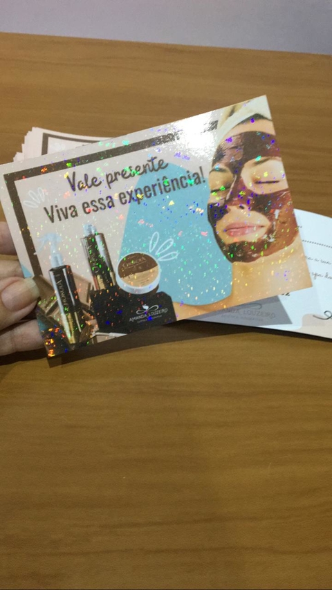 cartão Postal 9x13 cm - laminação holográfico frente