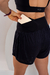 Short Lily Preto na internet