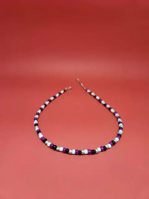 Colar de Miçangas Bandeira Assexual