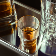 Conjunto de 2 Copos Baixos | Fio de Ouro Lines - comprar online