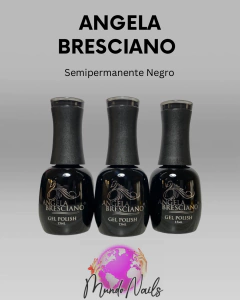 Esmalte semipermanente negro - Angela Bresciano