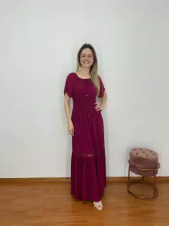 Vestido Bela Longo com Renda