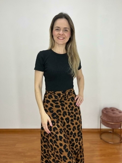 Blusa básica essencial - Sodeci Moda