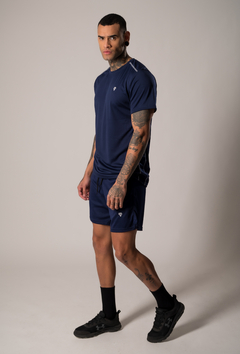 Remera Resistence - comprar online