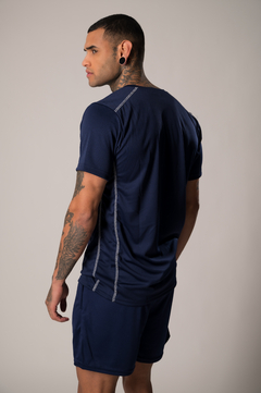 Remera Resistence