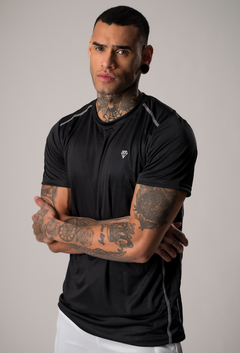 Remera Resistence