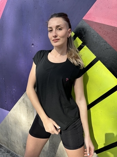 Remera Freedom - Equilibrio Fitness