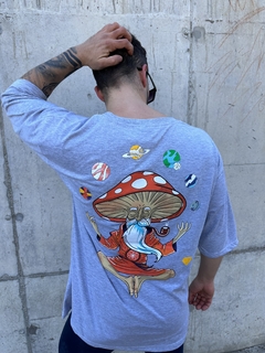 Remera Oversize Mushroom - comprar online