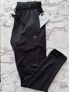 CHUPIN DE LYCRA DEPORTIVA CON CIERRE - Equilibrio Fitness