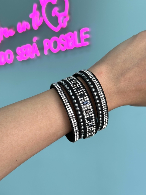 Pulsera tachas