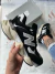 New Balance NB 9060 - Preto/Branco Sola Marrom - Sabatelly Store  