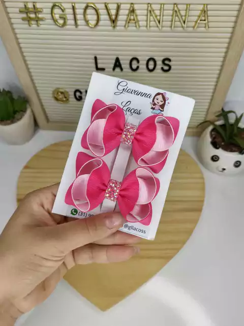 Laço Mini Boutique Estilo com Strass Cravejado - comprar online