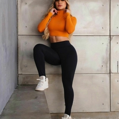 Calça Klein na internet