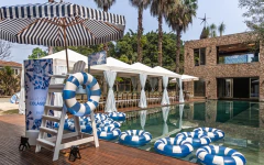 Boia Listrada Adesivada Neon Azul 90cm na internet