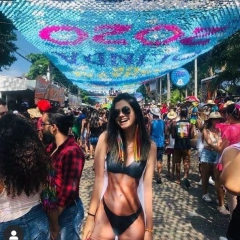 Camiseta Corpo Sarado