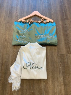 Robe Personalizado com Renda - e-Noivinhas