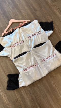 Robe Personalizado com Renda