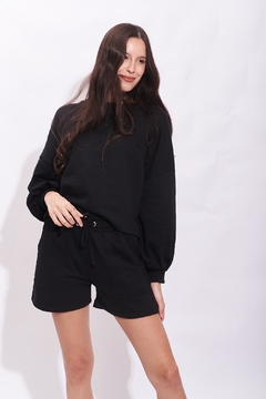 Short Alegra en internet