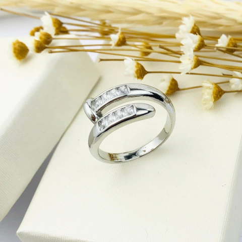 Anel Prego Cravejado Folheado - comprar online