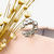 Ear Cuff de Bolinha Folheado