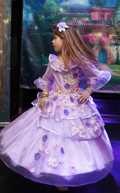 Isabella exclusivo - Flores bordadas - comprar online