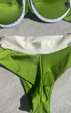 Hot Pant Lyza Verde na internet