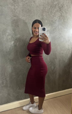 CONJUNTO EVA RIBANA BORDO na internet
