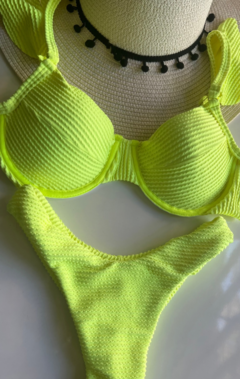 Conjunto VERDE FLUORESCENTE - DOCE MARÉ | MODA FEMININA