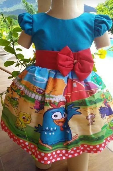 Vestido Galinha pintadinha manguinha bufante