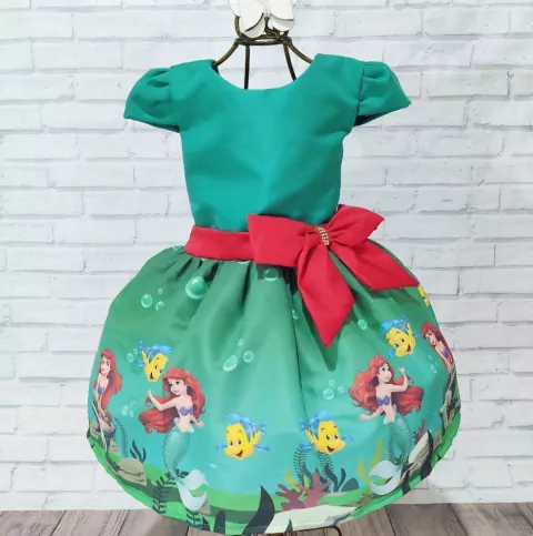 Vestido Ariel verde liso na internet