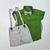 Conjunto social camisa verde bermuda bege