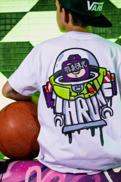 CAMISETA JUVENIL SPACE - Throne