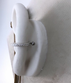 Piercing Conch Cravejado com Zircônia 14mm de Prata 925 - comprar online