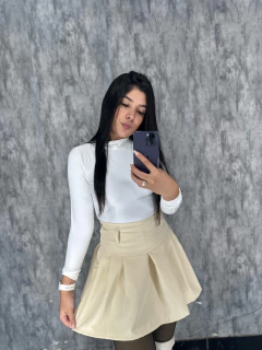 Shorts saia rodado - loja online