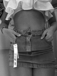 Banner da categoria SAIA JEANS