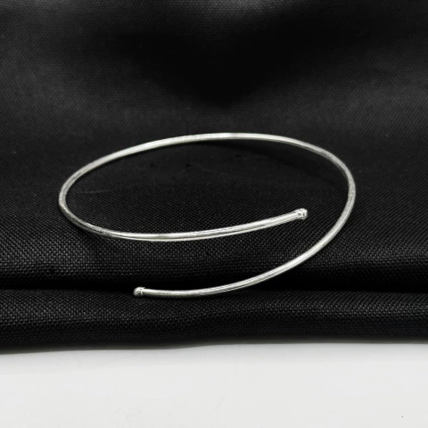 Bracelete prego em prata 925