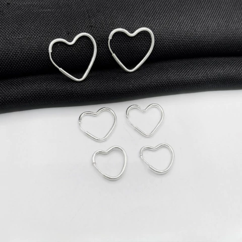 Brinco Trio Argola Coração fio redondo Em Prata 925