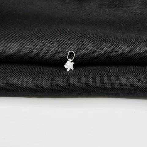 Pingente ponto de luz estrela em prata 925