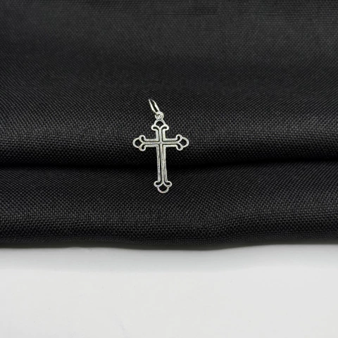 Pingente Cruz Vazado em Prata 925