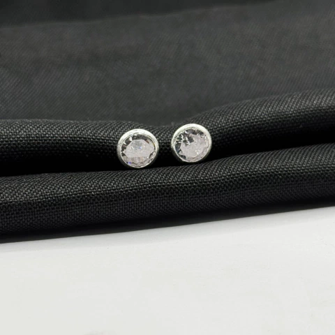 Brinco ponto de luz 9mm