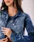 JAQUETA JEANS CROPPED FEMININA DETALHES DE ESTRELAS NO LASER - comprar online