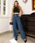 CALÇA JEANS WIDE LEG CLOCHARD FEMININA CINTURA ALTA COM CORDÃO