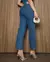 Calça Jeans Straight Feminina Cintura Alta com Bordado - loja online