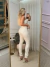 Imagem do CALÇA FEMININA SKINNY INTERMEDIÁRIA DE MATERIAL SINTÉTICO COM PALA CURVA