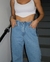 CALÇA JEANS WIDE LEG CLOCHARD FEMININA CINTURA ALTA COM APLICAÇÃO na internet