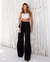 CALÇA SARJA WIDE LEG PARACHUTE CINTURA MÉDIA REGULADORES DE ELÁSTICO